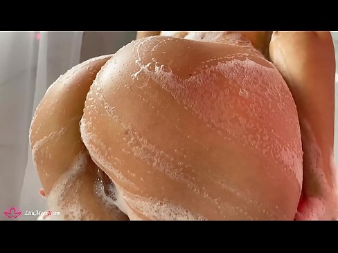 ❤️ Morena se masturba el coño con un vibrador hasta alcanzar un intenso orgasmo en la ducha ️❌ Video de porno de calidad en es.xxxdesichudai.ru ❌️